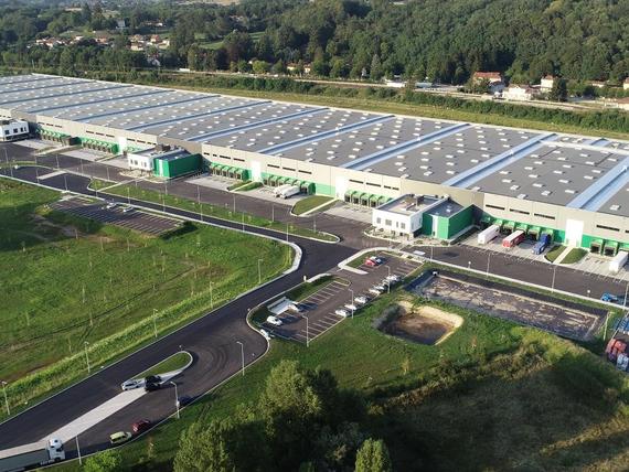 Plateforme PRD Pont d'Ain, pieux INSER, inclusion rigides INSER, colonnes ballatées vue du bâtiment fini