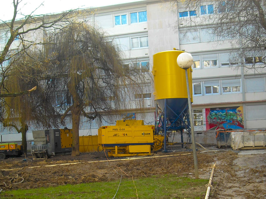 Ilot SNI Sarcelles, reprise en sous-oeuvre chs vue de l'installation